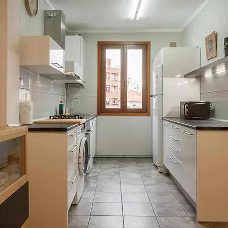 Vivienda Turistica En El Centro Reformada Con Wifi Apartment Bilbao