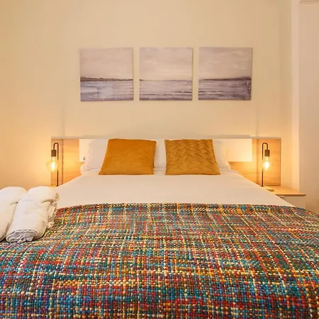 Vivienda Turistica En El Centro Reformada Con Wifi شقة