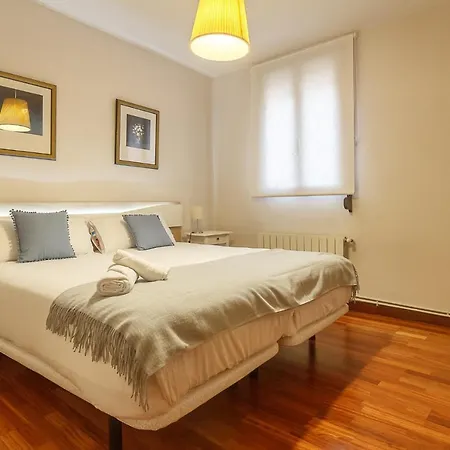 Vivienda Turistica En El Centro Reformada Con Wifi * Bilbau